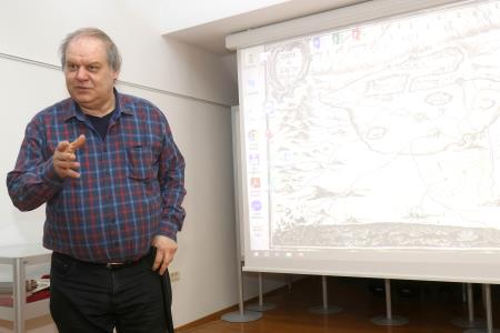 PREDSTAVITEV KNJIGE PREČUDOVITO CERKNIŠKO JEZERO G. STEINBERGA 06 FOTO LJUBO VUKELIČ